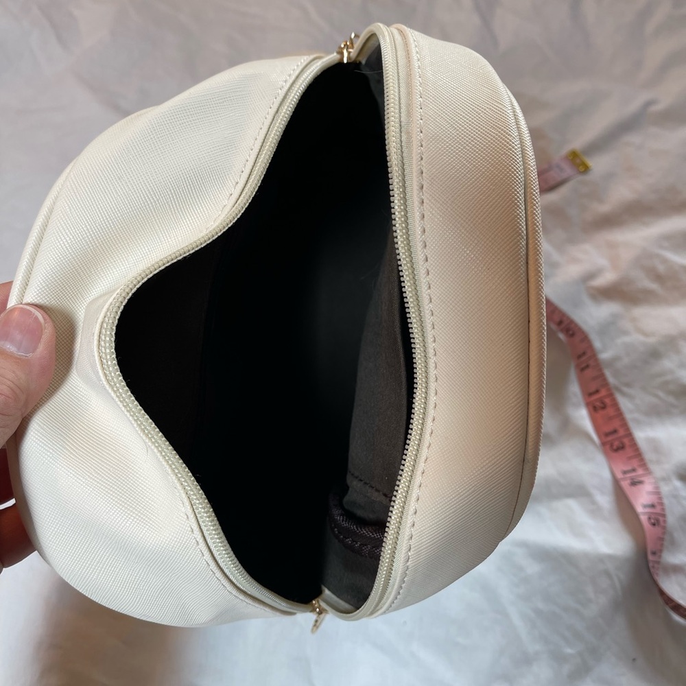 Ihayner Cream Mini Backpack/Purse - Picture 9 of 10